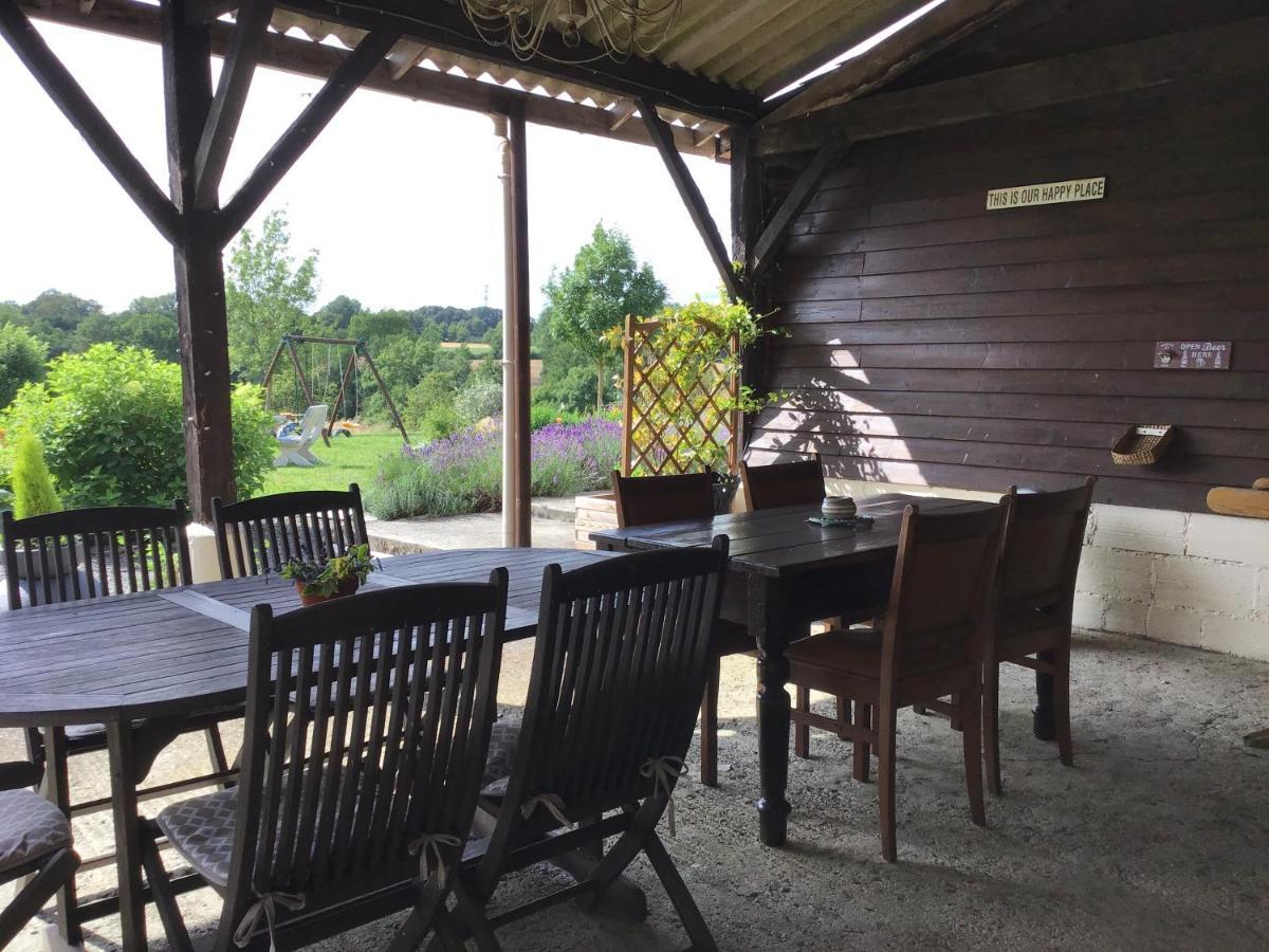 Maison La Peruse at Les Vergnes Gites Exideuil-sur-Vienne Extérieur photo